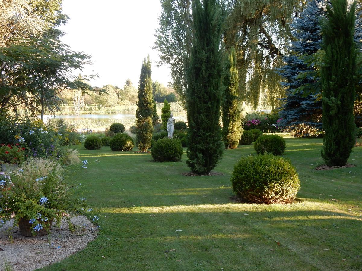 La Renaudiere En Bourgogne Gergy Exterior foto